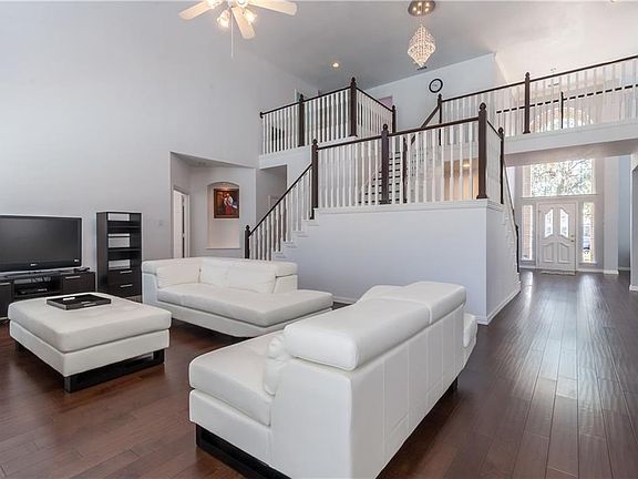 5th image of 192 Beechwood Ln