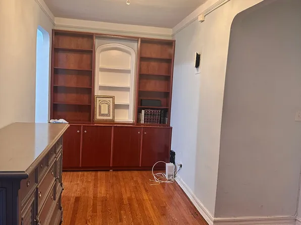 118-14 83rd Avenue image 9 of 17