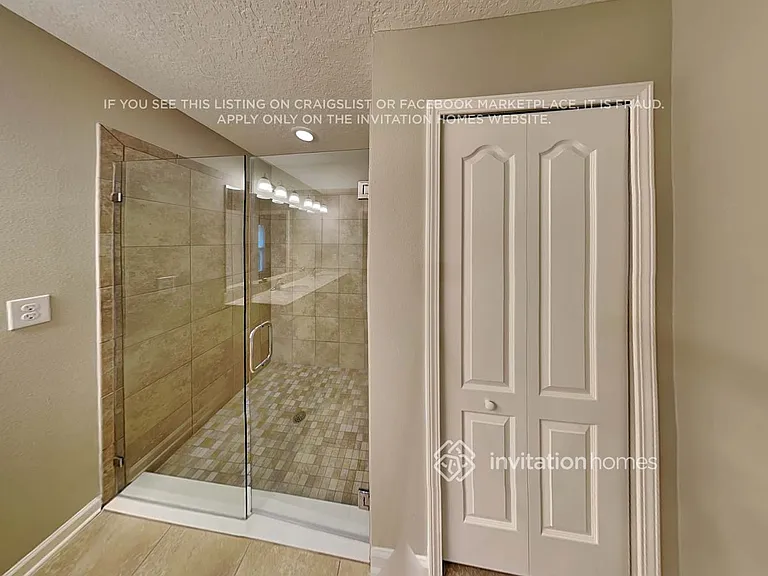 375 Samara Lakes Pkwy — Photo 14