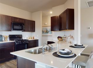 3615 S 3rd St, Rogers, AR 72758