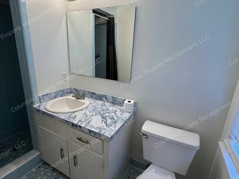 306 Lloydwood Dr — Photo 6