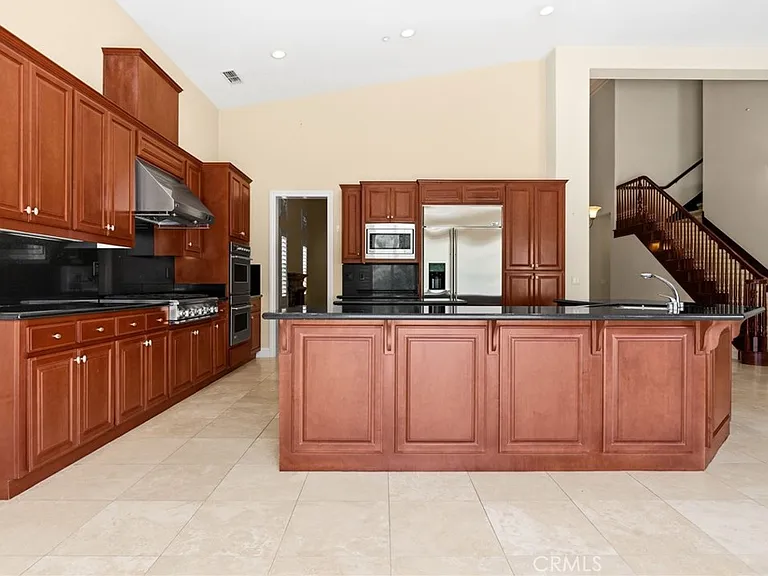 309 Whitcliff Ct — Photo 13