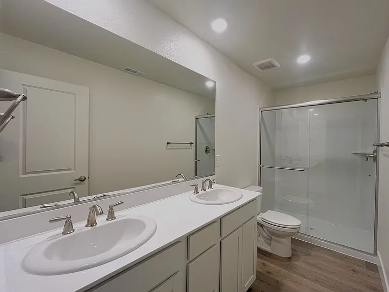 1612 Prancer St #3 — Photo 7