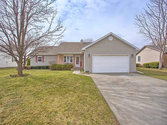 607 Laurel Dr photo 1