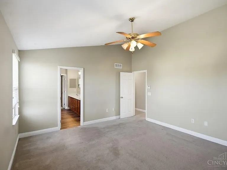 6672 Westminster Ct — Photo 19