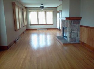 1728 Walnut St, Peru, IL 61354