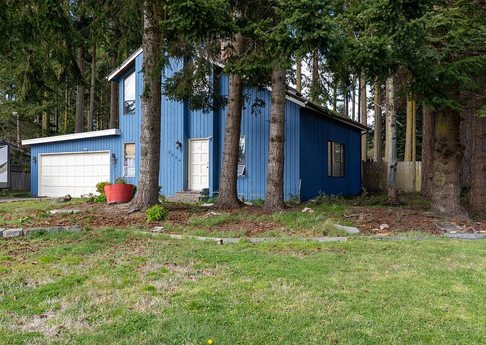 1st image of 2034 Pine Wood Way
