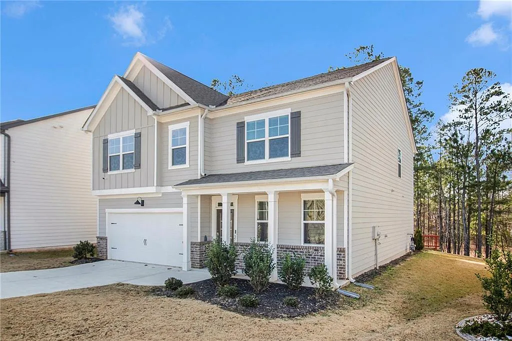 5 bed, 3.0 bath, 2910 sqft, $2,850 — Photo 2