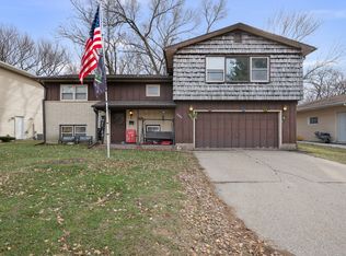 3604 32nd Ave, Moline, IL 61265
