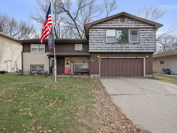 3604 32nd Ave, Moline, IL 61265