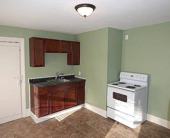 207 Pine St #209 — Photo 2