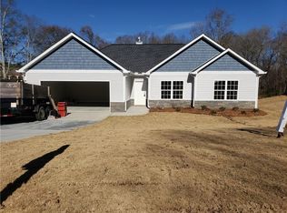 1587 Pointe South Cir, Bethlehem, GA 30620