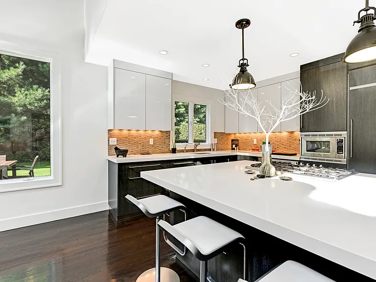 14 Rose Hill Rd — Photo 12