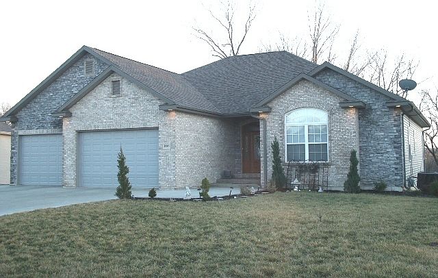 1st image of 1116 Bradford Cir
