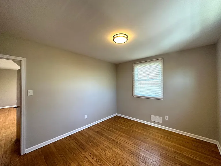 805 N Woodward Dr — Photo 20