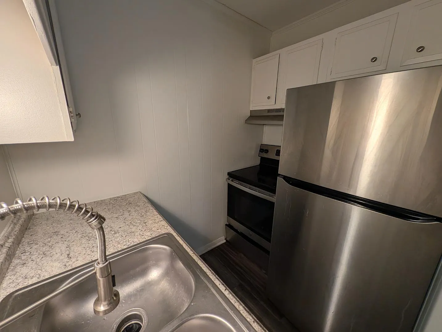 107 Feldman Drive - Unit 4 — Photo 2