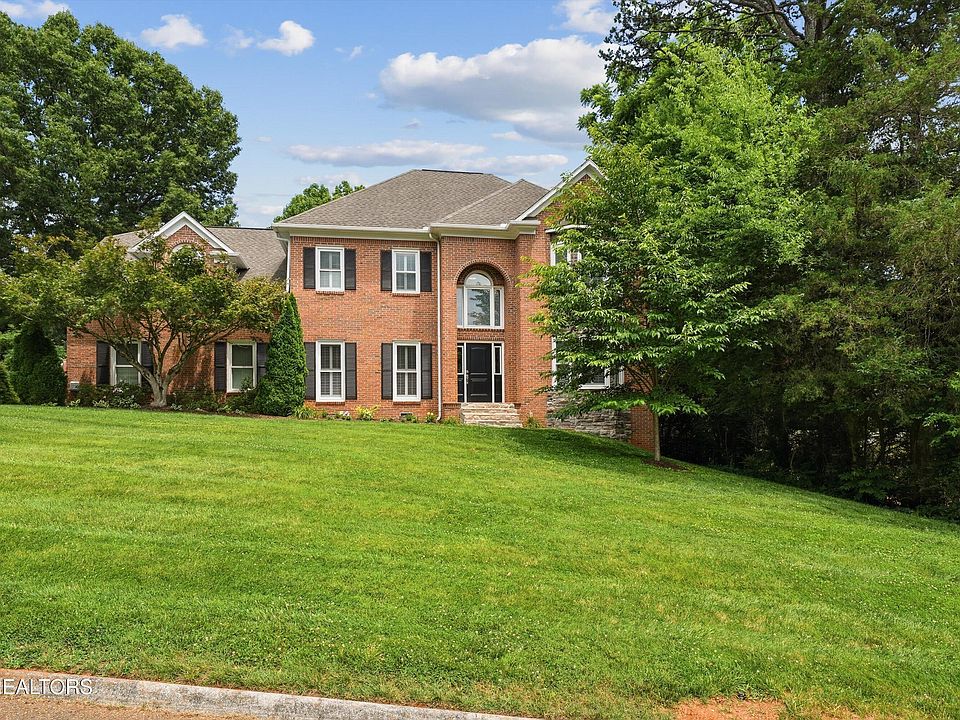 1st image of 404 Doublehead Ln