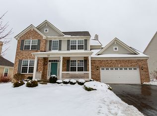 313 Monument Rd, Elgin, IL 60124