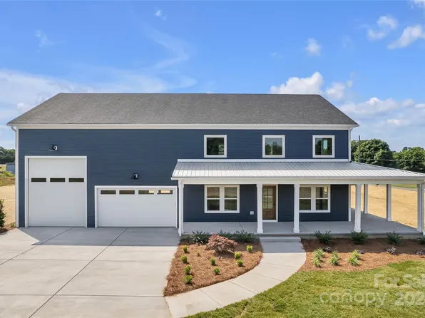 2062 Vineyard Estates Ln, Lincolnton, NC 28092