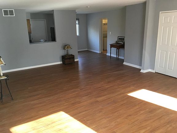 Huge living room with new floors
