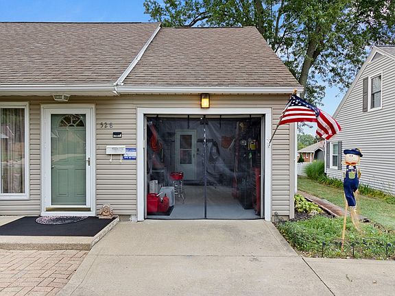 2nd image of 528 Midland Dr