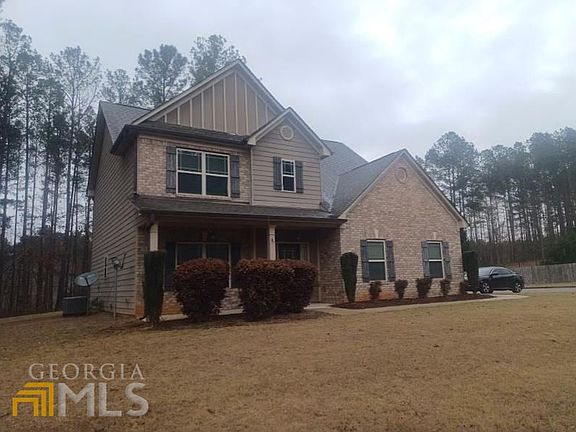 2nd image of 448 Oscar Ct
