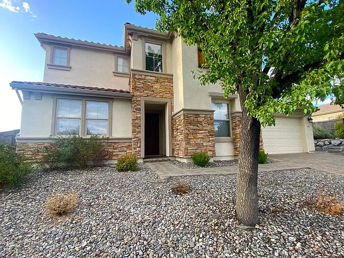 875 Sienna Park Dr — Photo 2