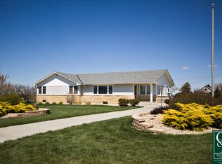 794 S 2500 Rd, White City, KS 66872