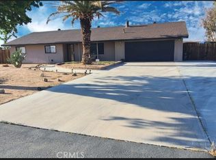 22214 Minnetonka Rd, Apple Valley, CA 92308