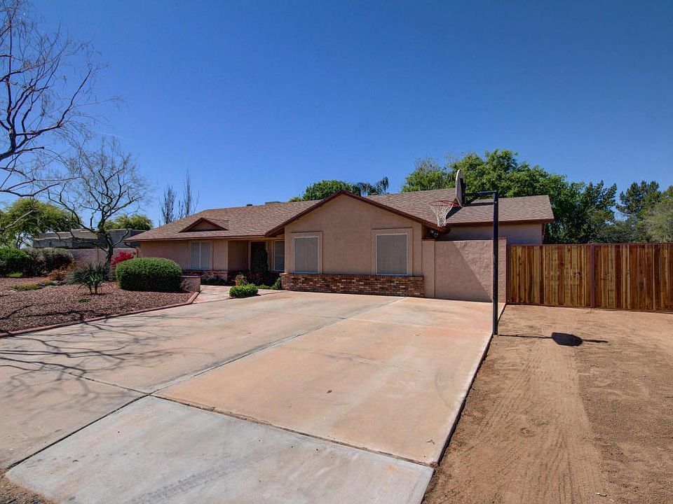 1st image of 7226 N Cotton Ln
