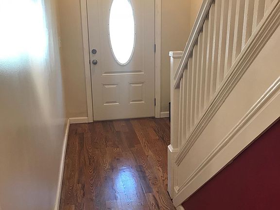 2nd image of 27 Cedar Ave Floor 1