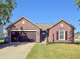6204 Copeland Lakes Ln, Indianapolis, IN 46221