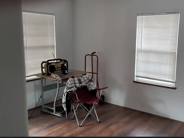 826 Mount Whitney St — Photo 3
