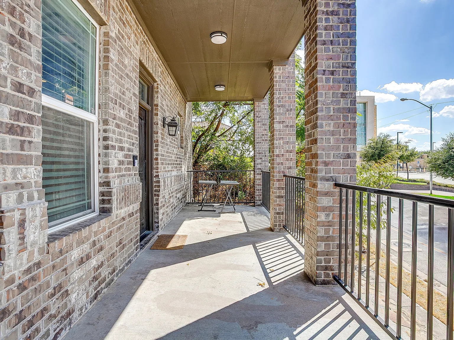 3003 McCart Ave — Photo 3