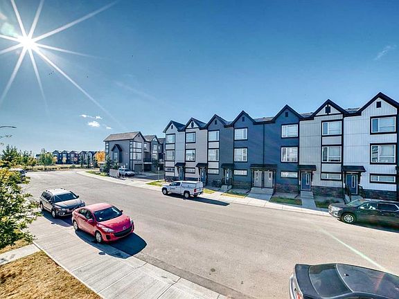 2nd image of 30 SW Evanscrest Park NW