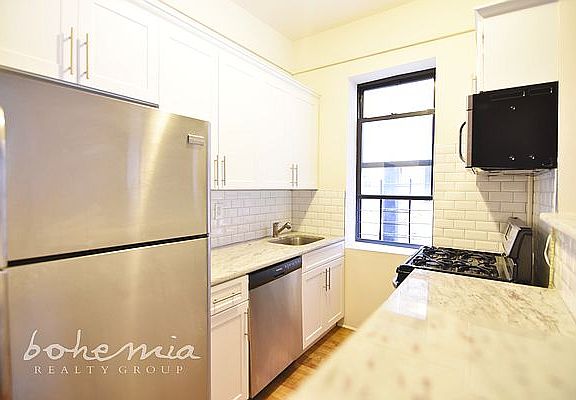 3rd image of 3456 Broadway APT 3D