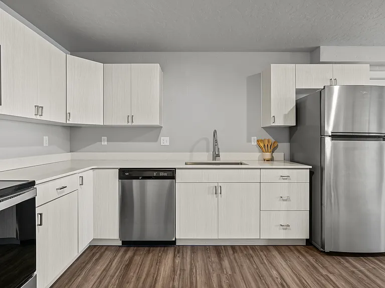 Telluride Apartments — Photo 24