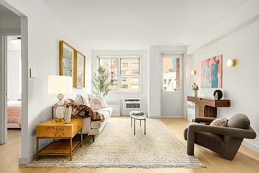 170 West 23rd Street