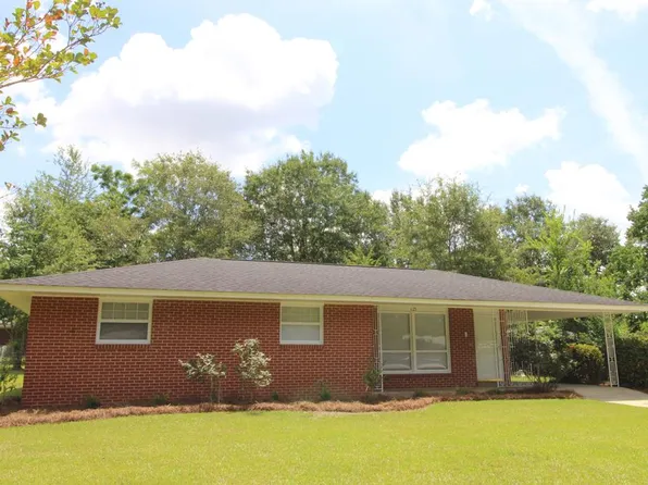 1125 Garden Ln, Dothan, AL 36301