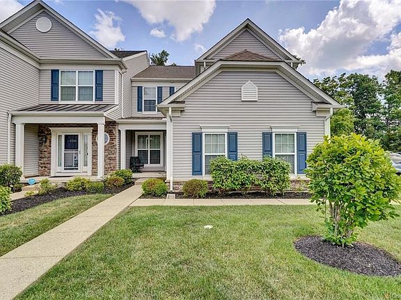 2nd image of 22 Brighton Dr #2206
