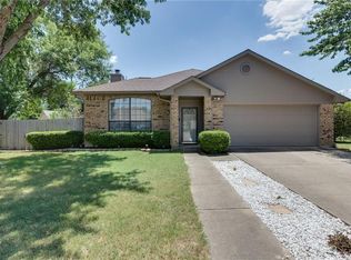 203 Big Bend Blvd, Waxahachie, TX 75165