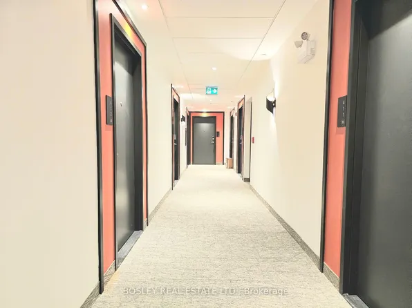 312 Erb St W, Waterloo, ON