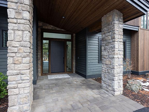 2nd image of 56386 Elk Run Dr #418