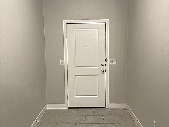 2nd image of 13703 Avenue T