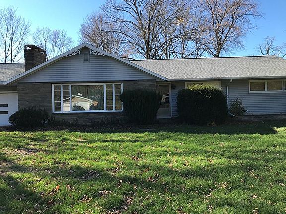 2nd image of 205 N Lhommedieu St