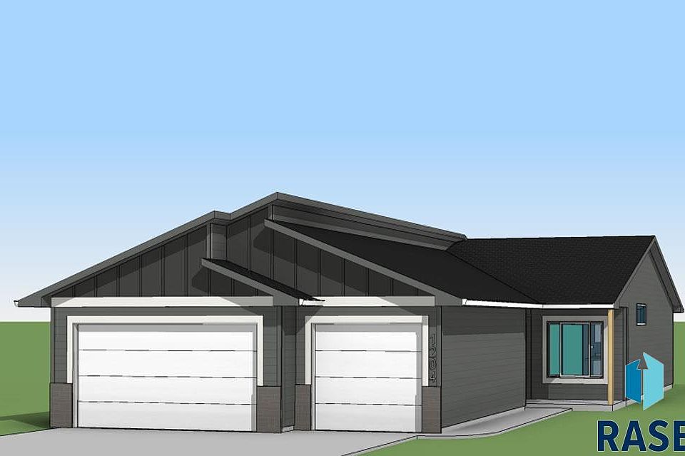 1st image of 1204 W Rivulet St