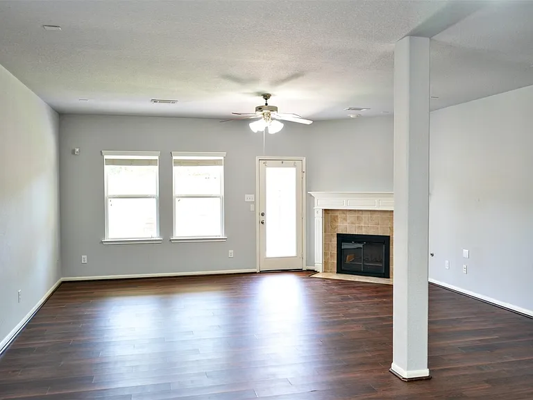 6306 Bain Dr — Photo 13