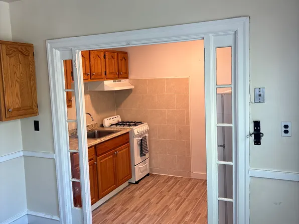 6 W Glenolden Ave #F, Glenolden, PA 19036