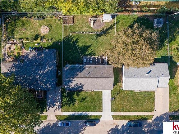 3rd image of 216 Wesgaye St
