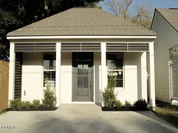 810 N Saint Antoine St, Lafayette, LA 70501